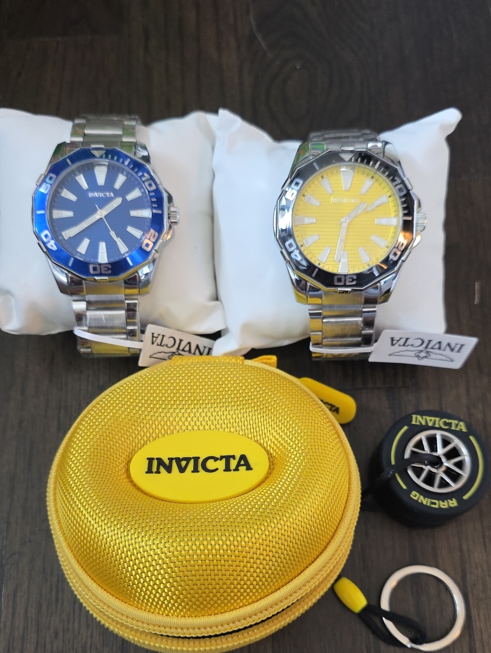 586. Invicta BUNDLE of 2 Men's Watches, Travel Case, And Keychain